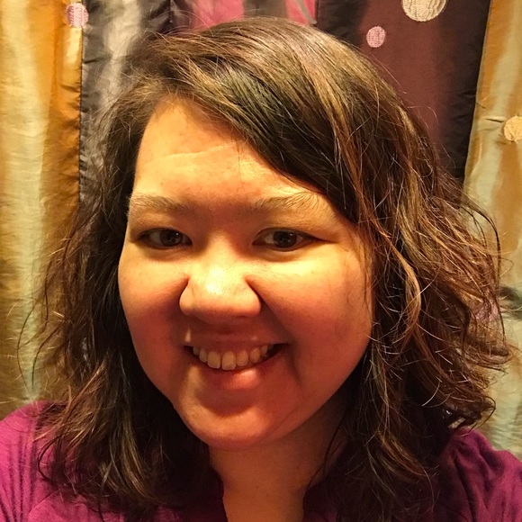 Meet your Posher, Danielle - Picture 1 of 1